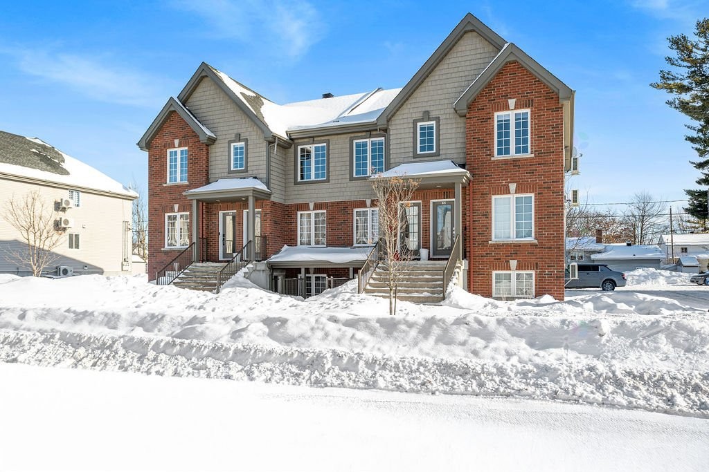 









59


38e Avenue O.

, 2,
Blainville,




QC
J7C0J5


