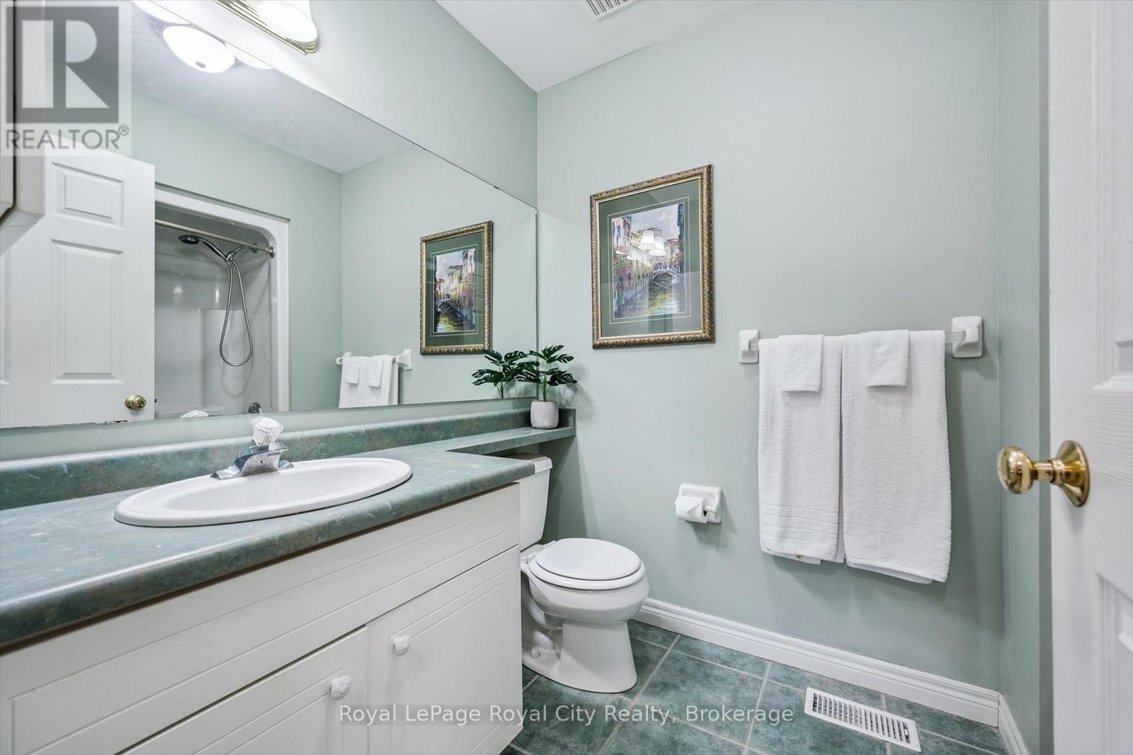 












133 RIVERWALK PLACE

,
Guelph/Eramosa (Rockwood),




Ontario
N0B2K0

