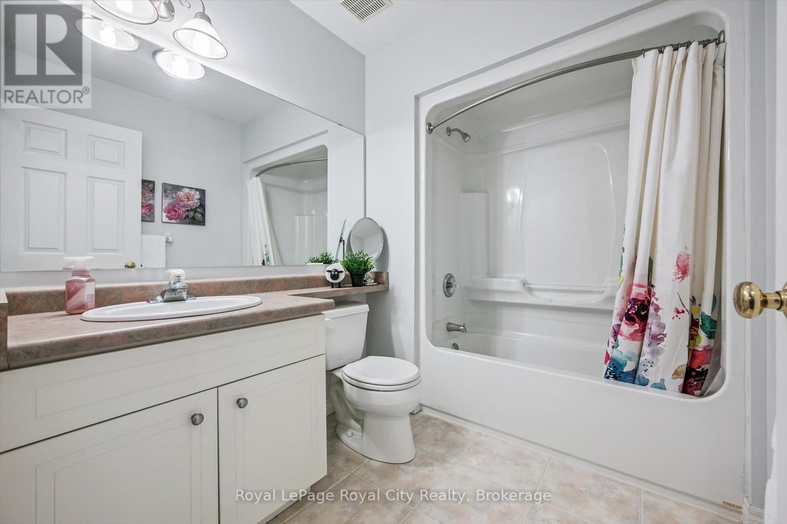 












133 RIVERWALK PLACE

,
Guelph/Eramosa (Rockwood),




Ontario
N0B2K0

