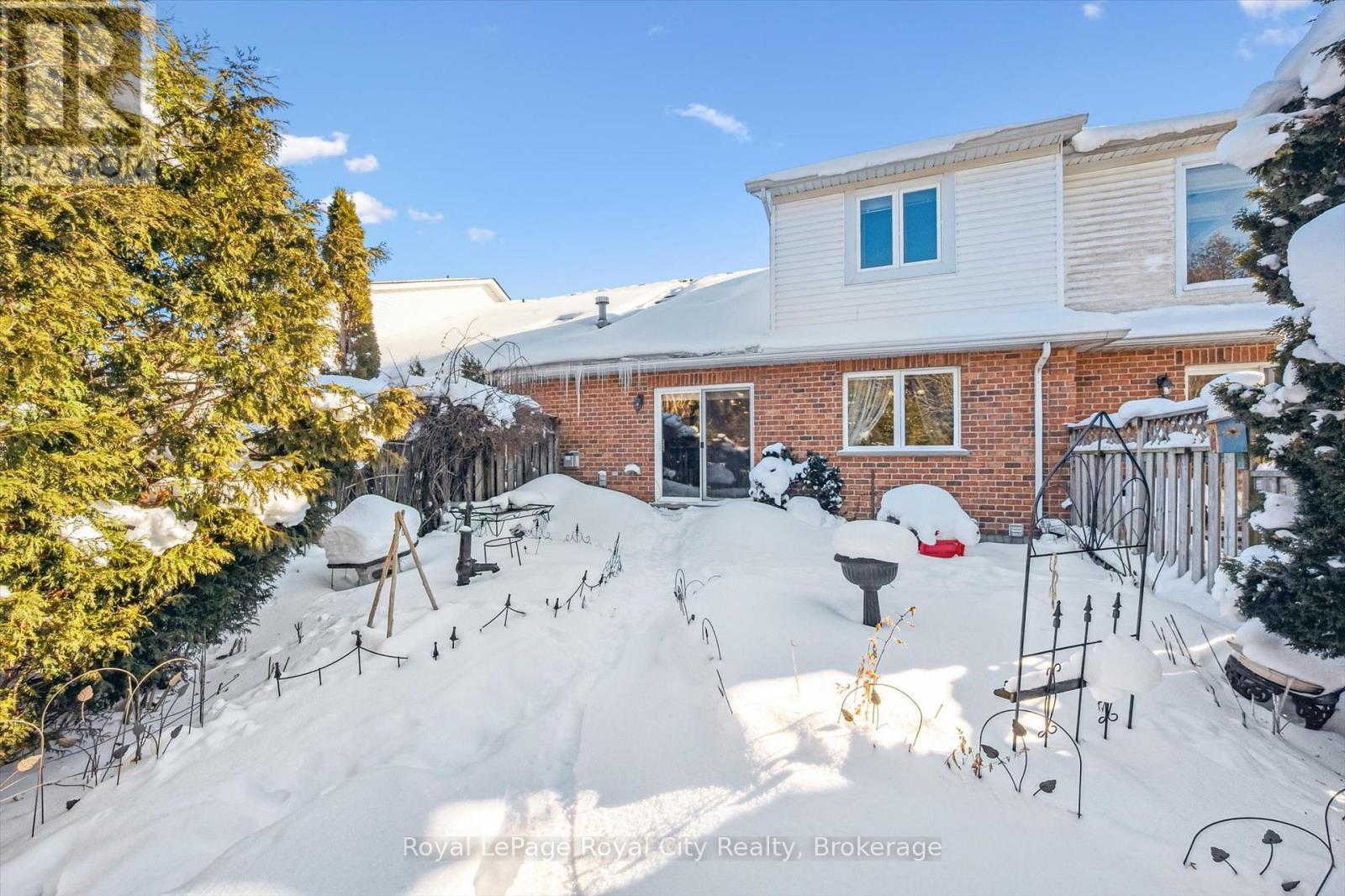 












133 RIVERWALK PLACE

,
Guelph/Eramosa (Rockwood),




Ontario
N0B2K0

