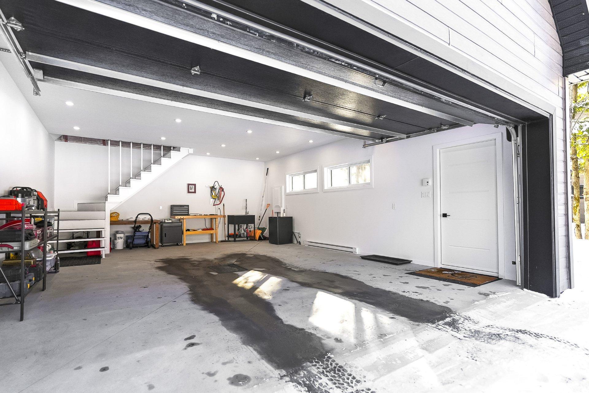 









268


Rue Montcalm

,
Saint-Colomban,




QC
J5K2N3

