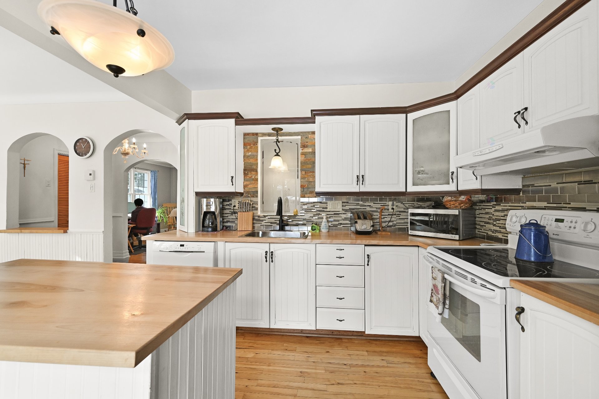 









1192


Rue Lefort

,
Sainte-Anne-de-Sabrevois,




QC
J0J2G0

