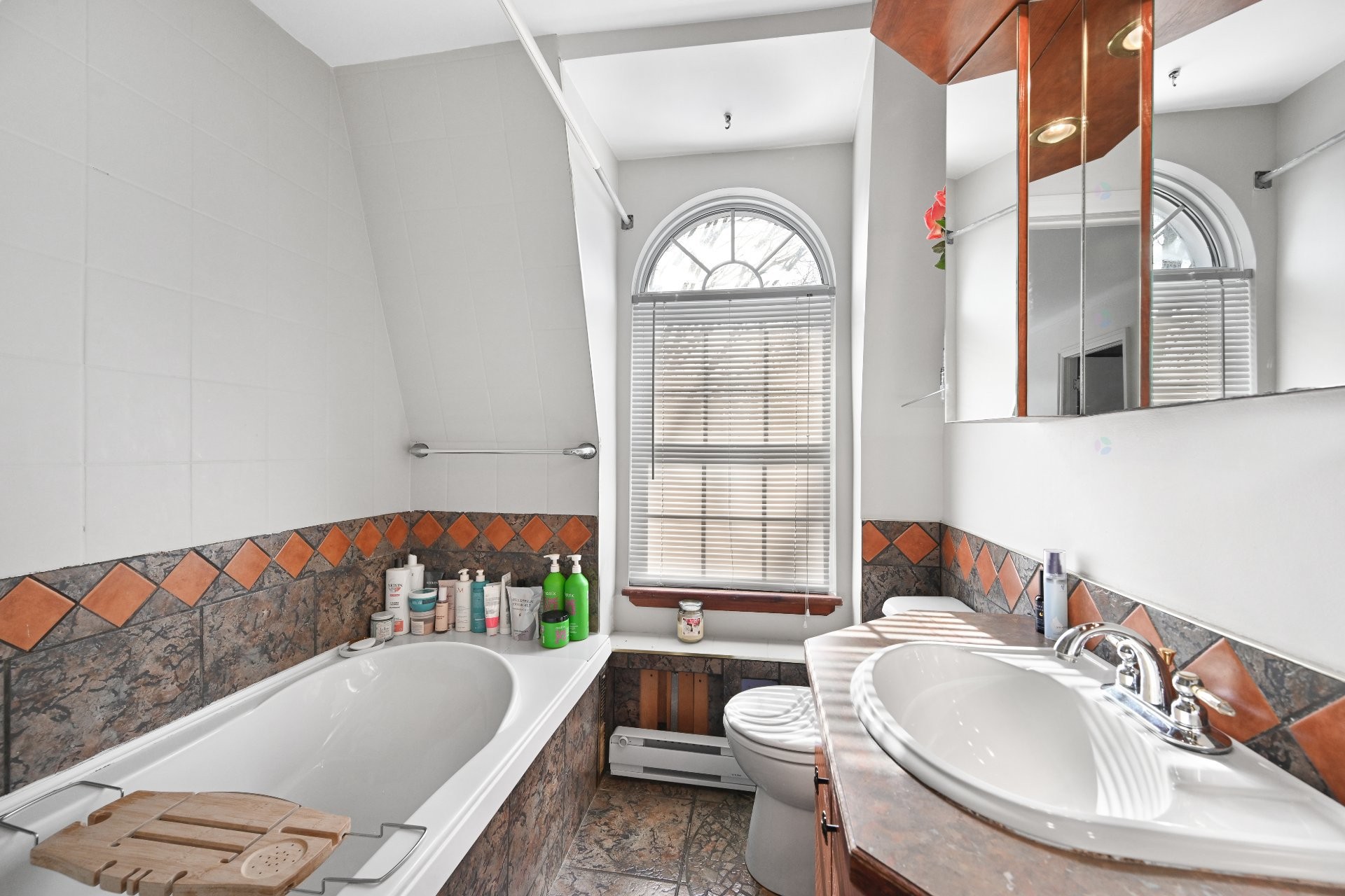 









1192


Rue Lefort

,
Sainte-Anne-de-Sabrevois,




QC
J0J2G0

