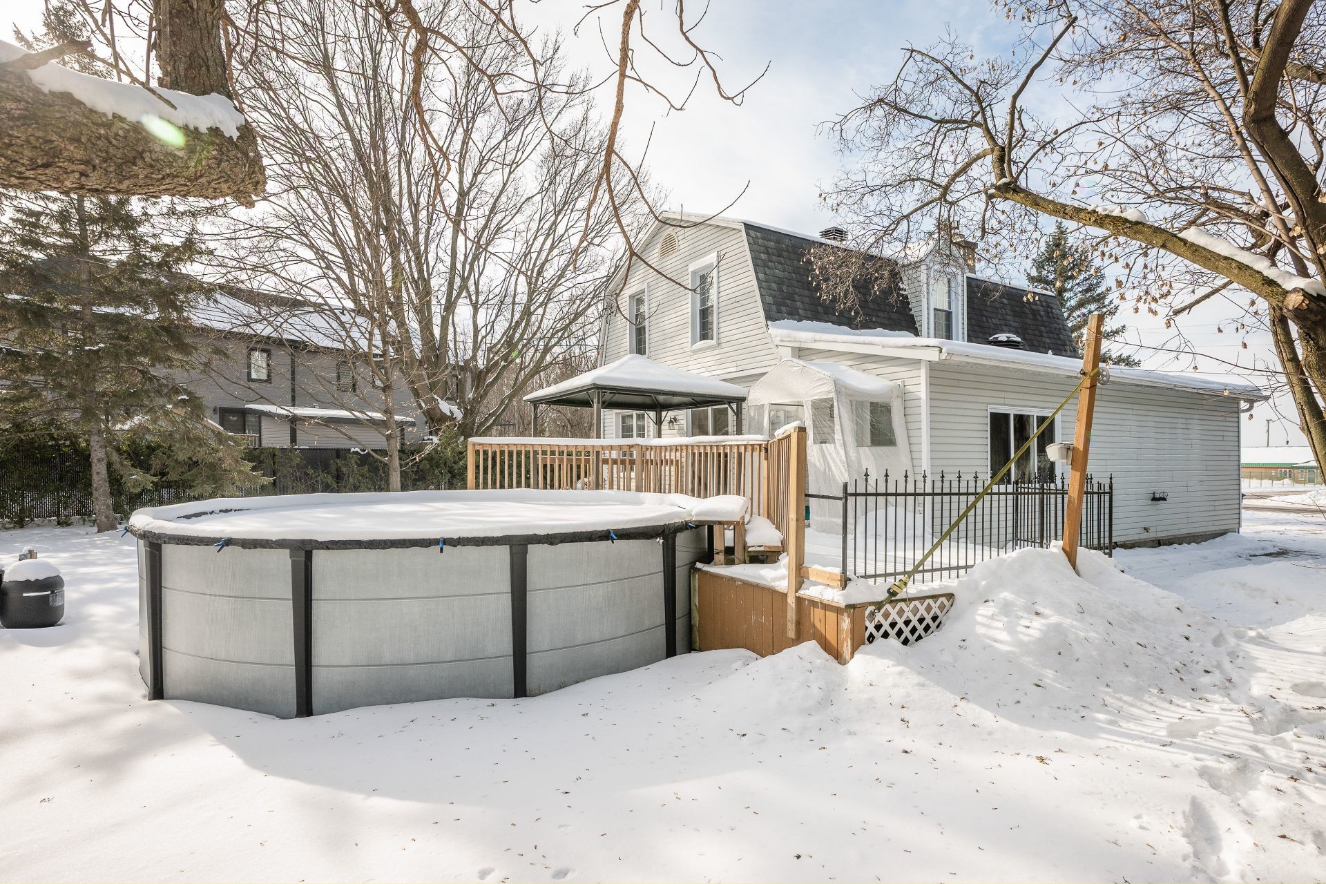 









1192


Rue Lefort

,
Sainte-Anne-de-Sabrevois,




QC
J0J2G0

