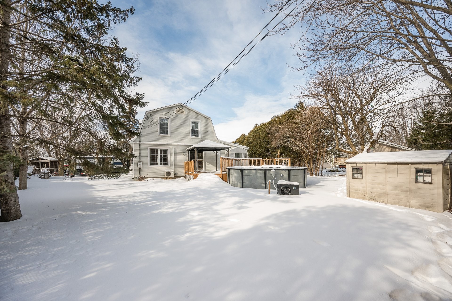 









1192


Rue Lefort

,
Sainte-Anne-de-Sabrevois,




QC
J0J2G0

