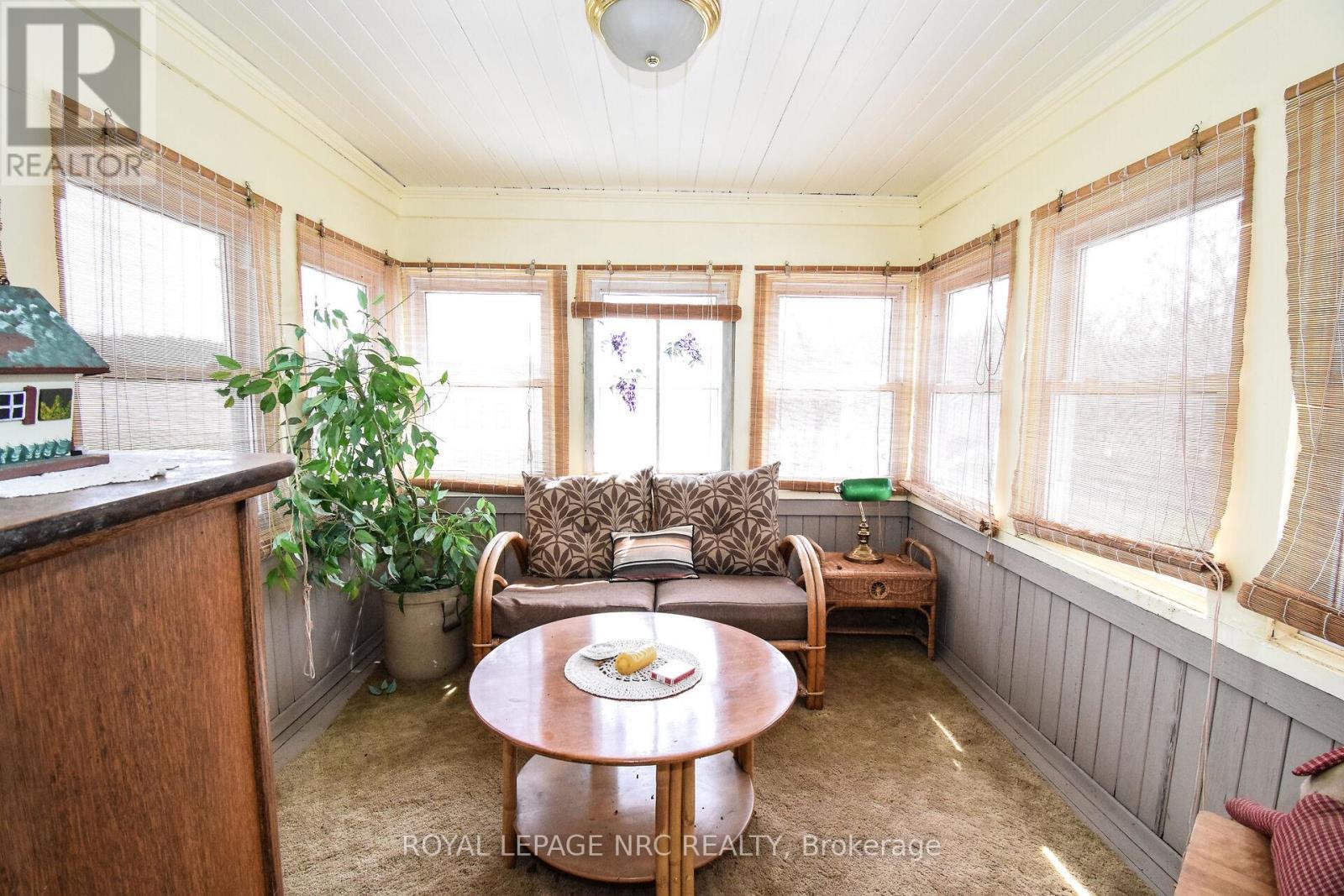 












499 TOWNLINE ROAD

,
Niagara-on-the-Lake (Rural),







Ontario
L2M6W1

