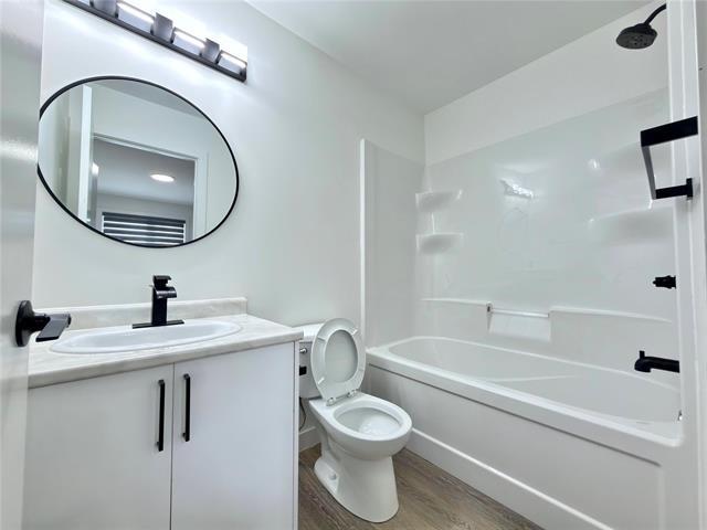 









693


Munroe

AVE,
Winnipeg,




MB
R2K 1J1

