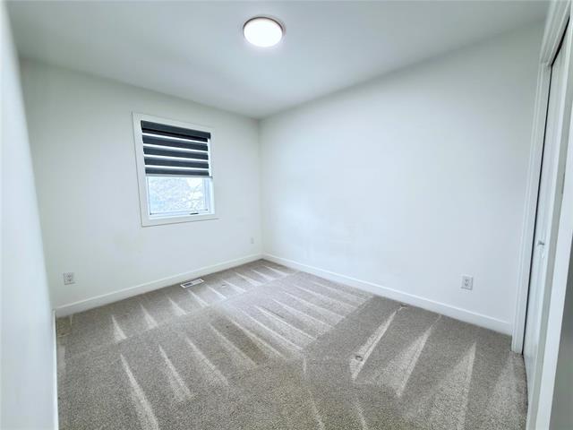 









693


Munroe

AVE,
Winnipeg,




MB
R2K 1J1

