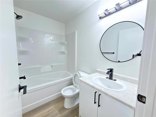 









693


Munroe

AVE,
Winnipeg,




MB
R2K 1J1

