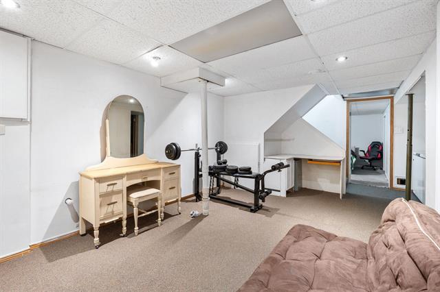 









47


Hershey

ST,
Winnipeg,




MB
R2K 4A5

