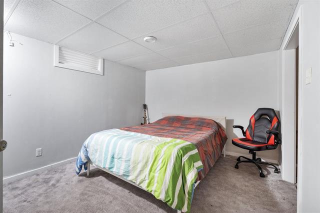 









47


Hershey

ST,
Winnipeg,




MB
R2K 4A5

