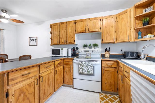 









47


Hershey

ST,
Winnipeg,




MB
R2K 4A5

