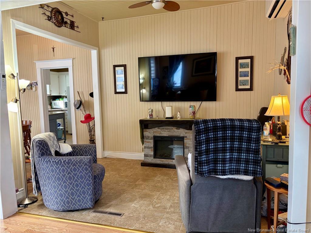 









403


Wallace

,
Dalhousie,




NB
E8C 2W2

