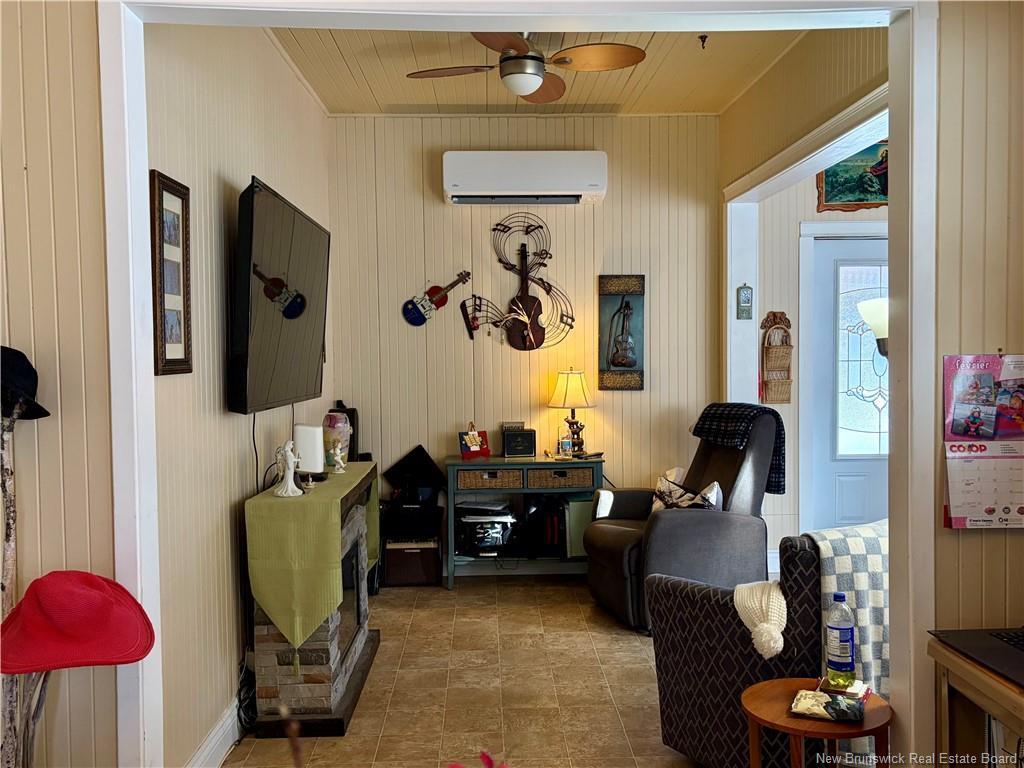 









403


Wallace

,
Dalhousie,




NB
E8C 2W2

