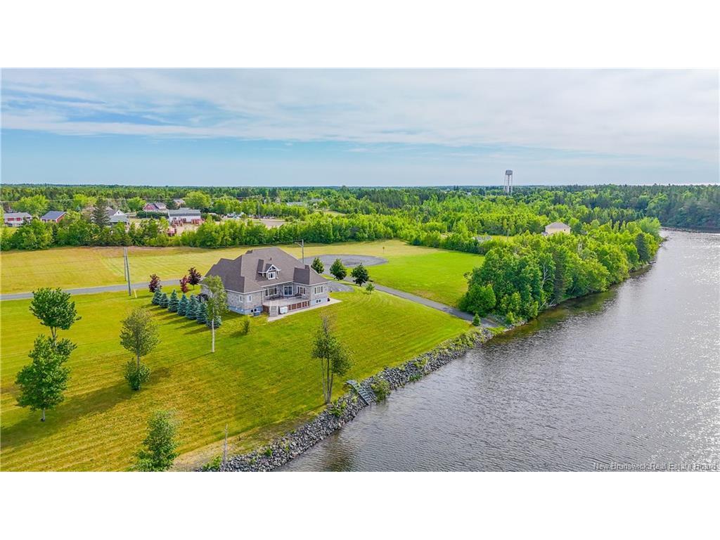 









4261


rue Anthony

ST,
Tracadie,




NB
E1X 1C2

