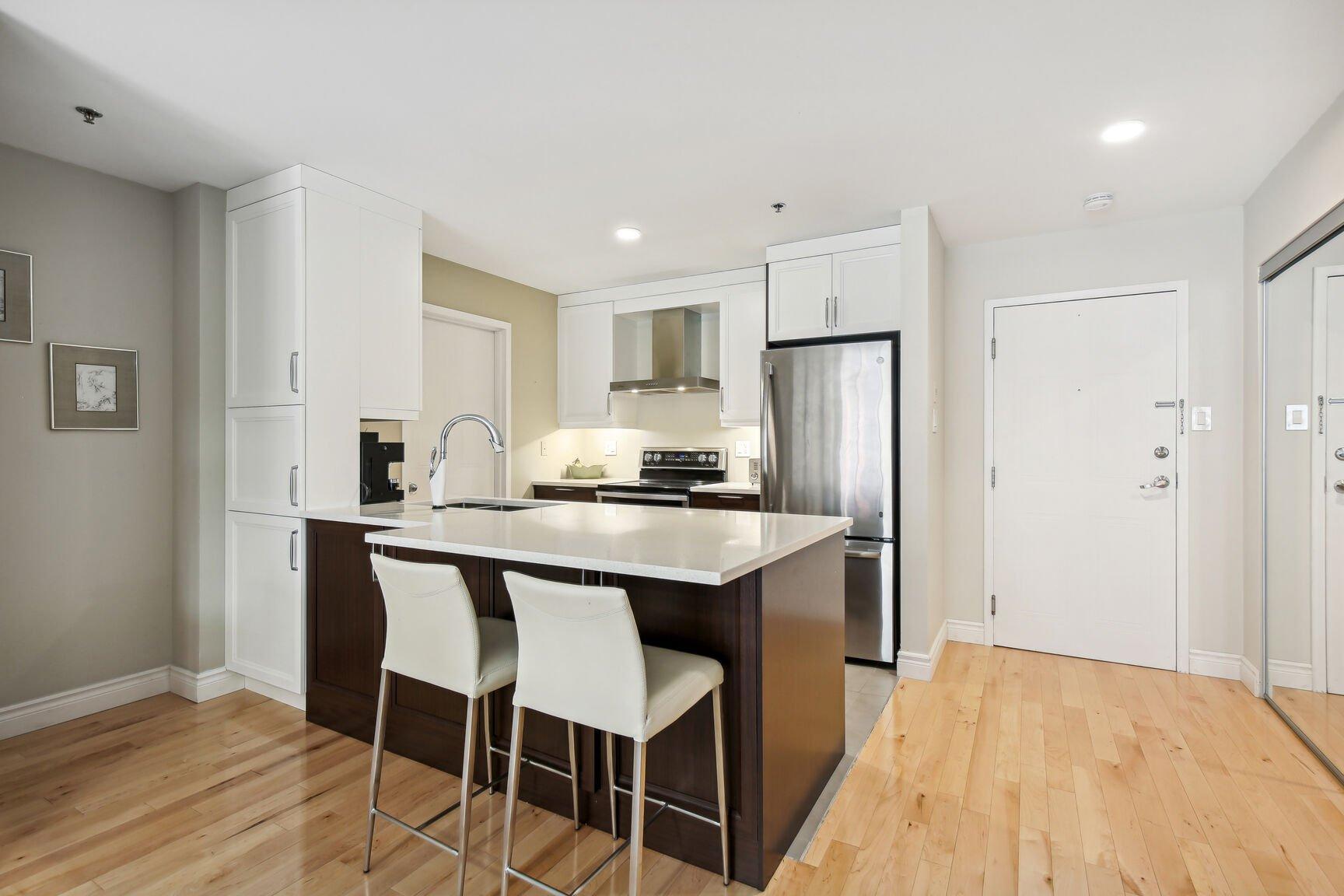 









1470


Rue Palerme

, 207,
Brossard,




QC
J4W3M5

