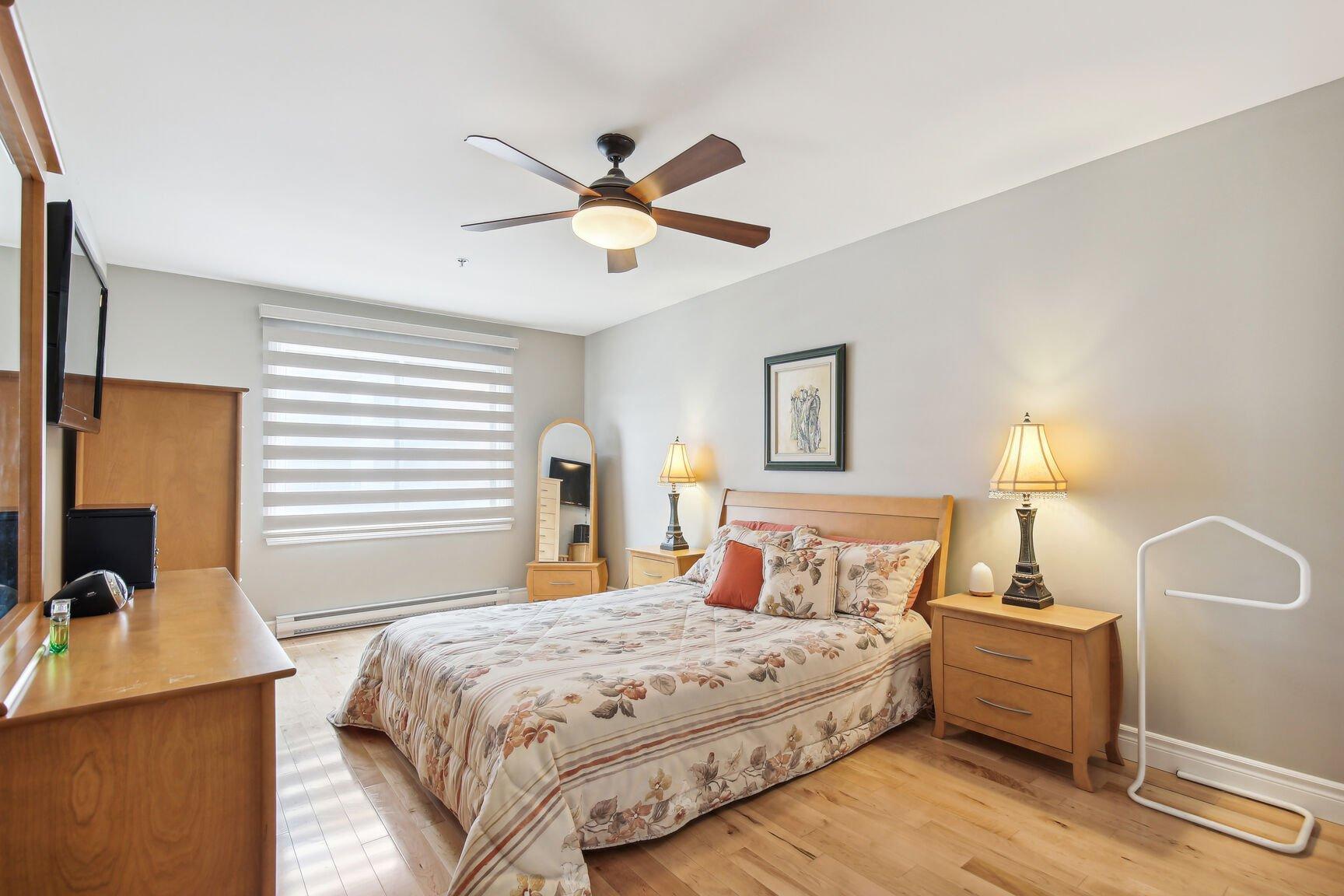 









1470


Rue Palerme

, 207,
Brossard,




QC
J4W3M5

