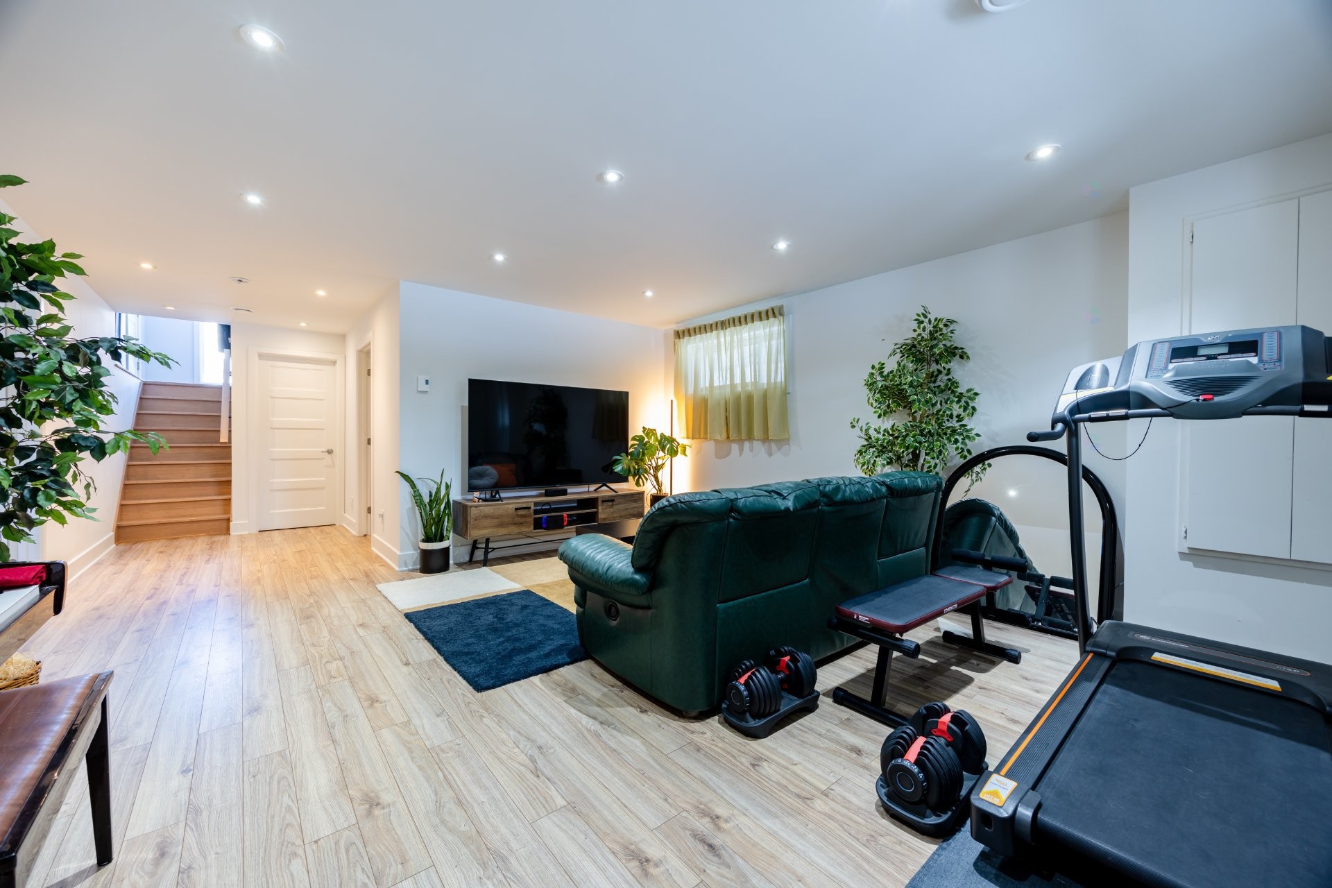 









895


Rue Richelieu

,
Brossard,




QC
J4X1H1

