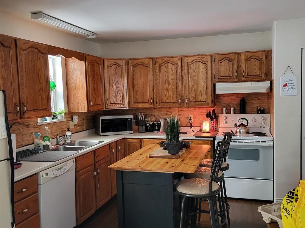 












25 Annabelle Drive

,
Truro Heights,




NS
B2N 4S6

