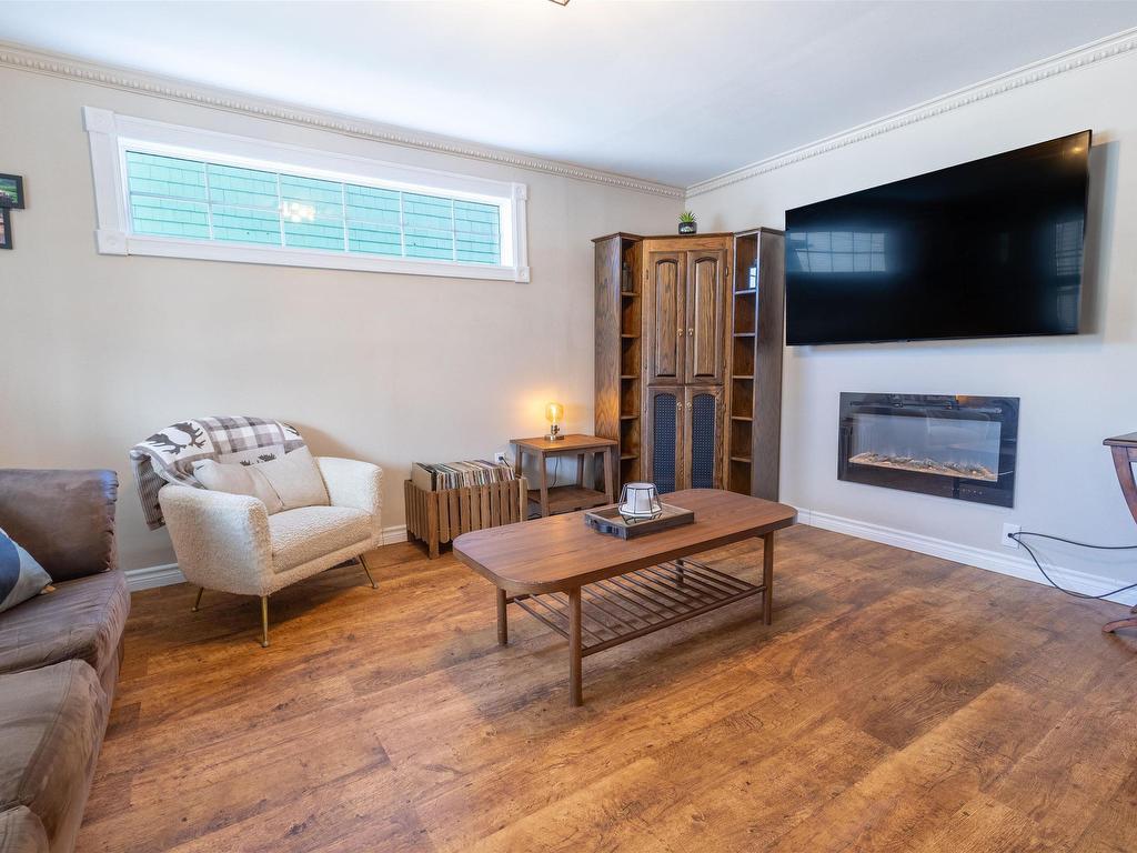 












53 Stanley Street

,
North Sydney,




NS
B2A 1T8

