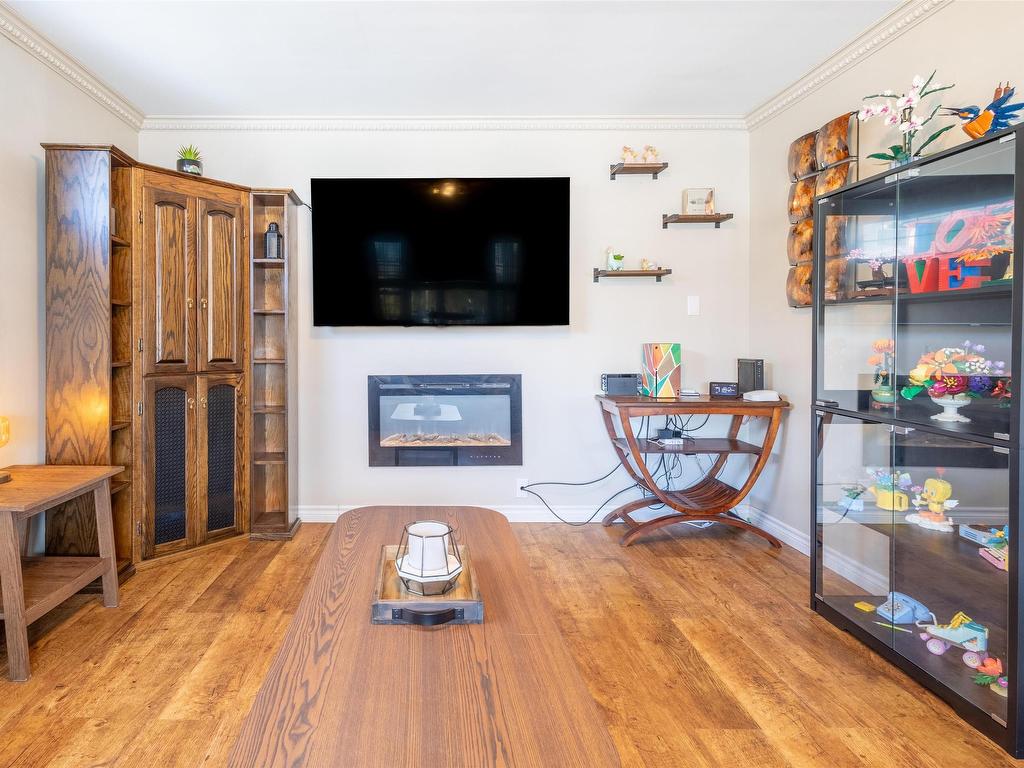 












53 Stanley Street

,
North Sydney,




NS
B2A 1T8

