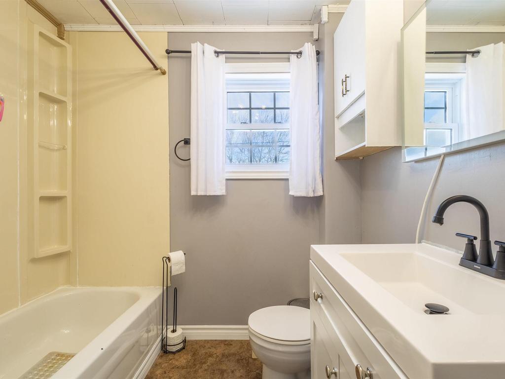 












53 Stanley Street

,
North Sydney,




NS
B2A 1T8

