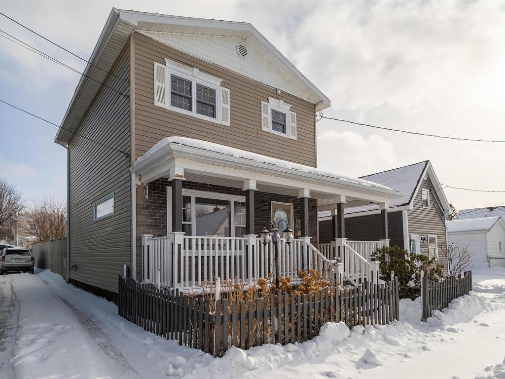 












53 Stanley Street

,
North Sydney,




NS
B2A 1T8

