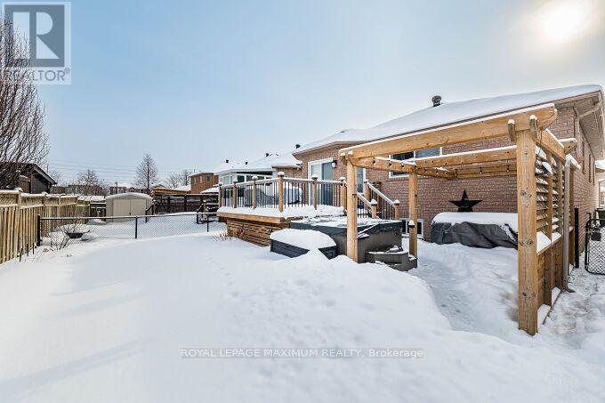 












57 ROYALTON DRIVE

,
Caledon,




Ontario
L7E2G1

