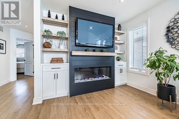 












57 ROYALTON DRIVE

,
Caledon,




Ontario
L7E2G1

