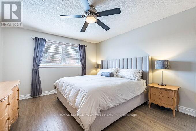 












57 ROYALTON DRIVE

,
Caledon,




Ontario
L7E2G1

