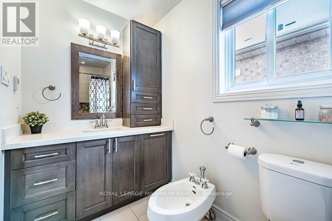 












57 ROYALTON DRIVE

,
Caledon,




Ontario
L7E2G1

