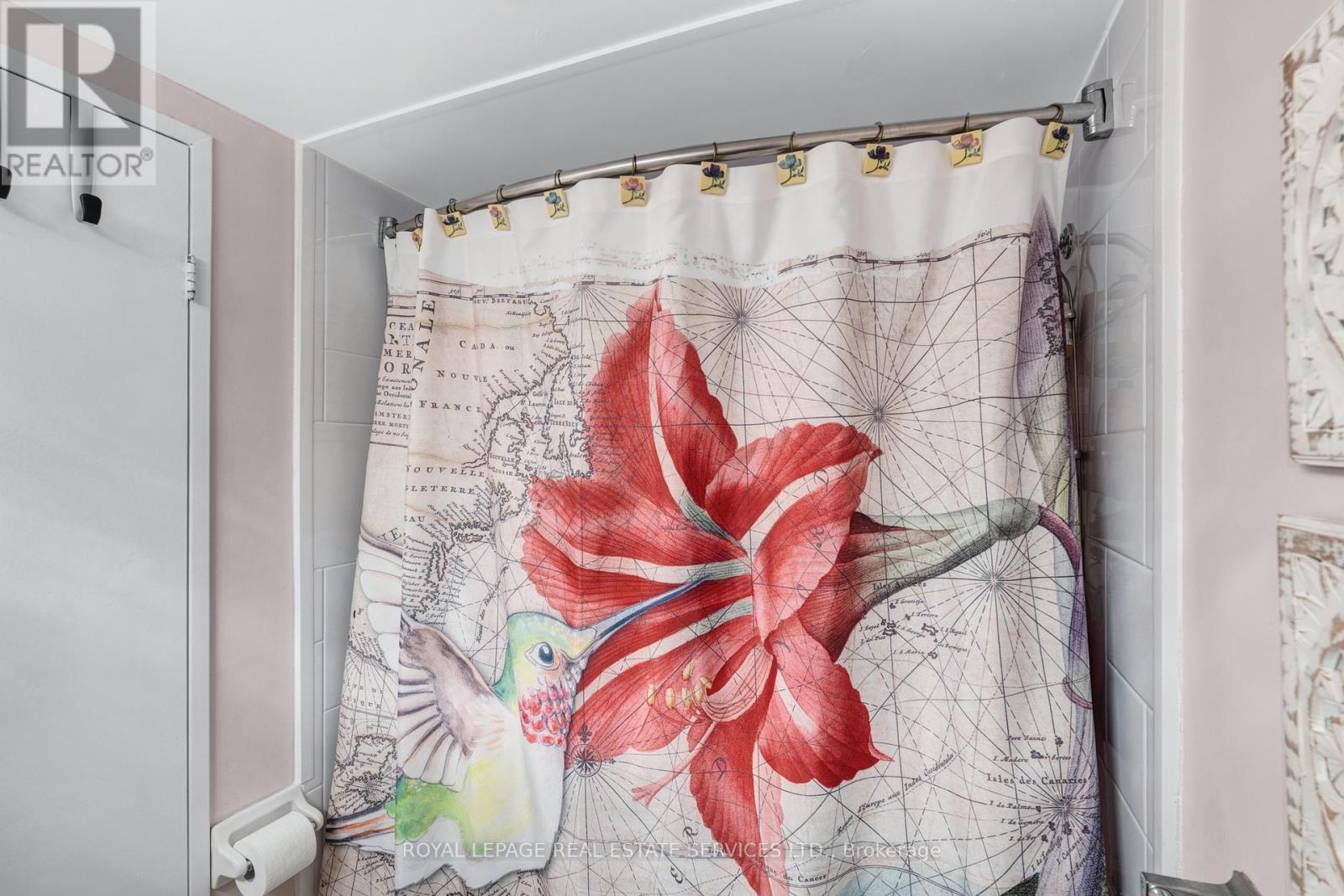 












605 - 20 SPEERS ROAD

,
Oakville,




Ontario
L6K3R5

