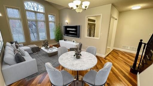 









2089


Blackforest

Crescent,
Oakville,




ON
L6M 4T5

