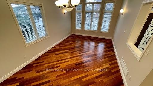 









2089


Blackforest

Crescent,
Oakville,




ON
L6M 4T5

