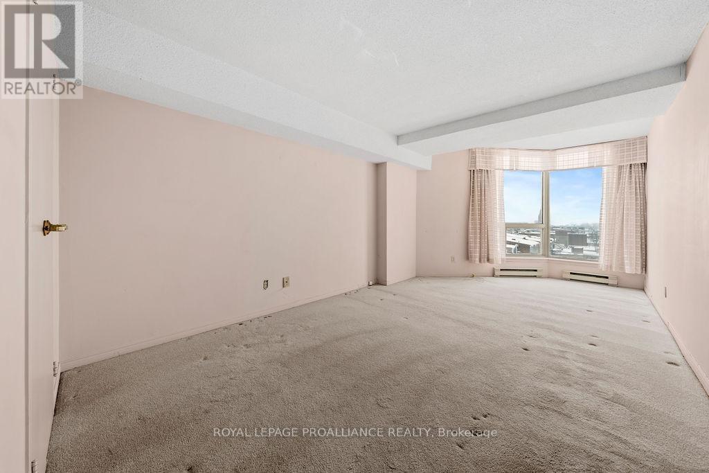 












806 - 344 FRONT ST STREET

,
Belleville (Belleville Ward),




Ontario
K8N5M4

