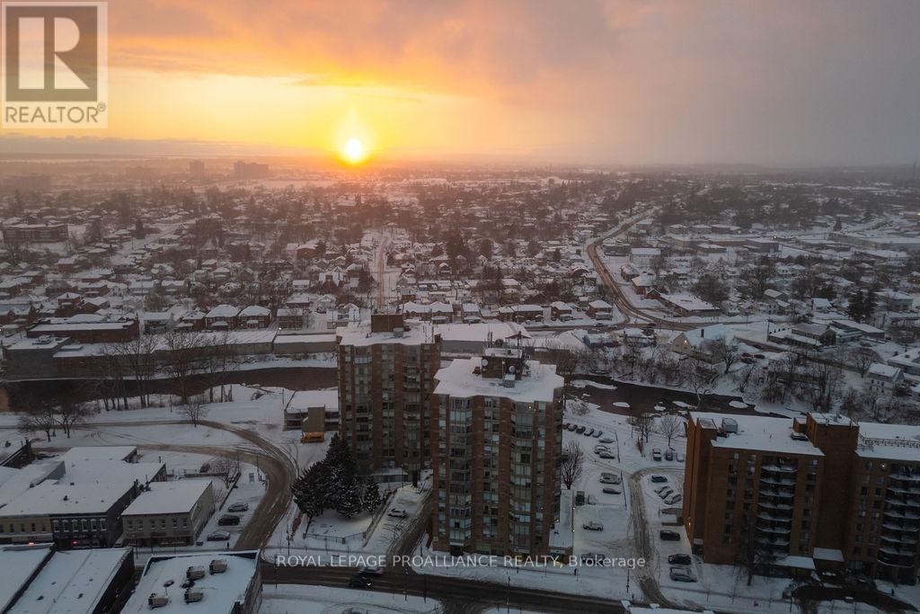 












806 - 344 FRONT ST STREET

,
Belleville (Belleville Ward),




Ontario
K8N5M4

