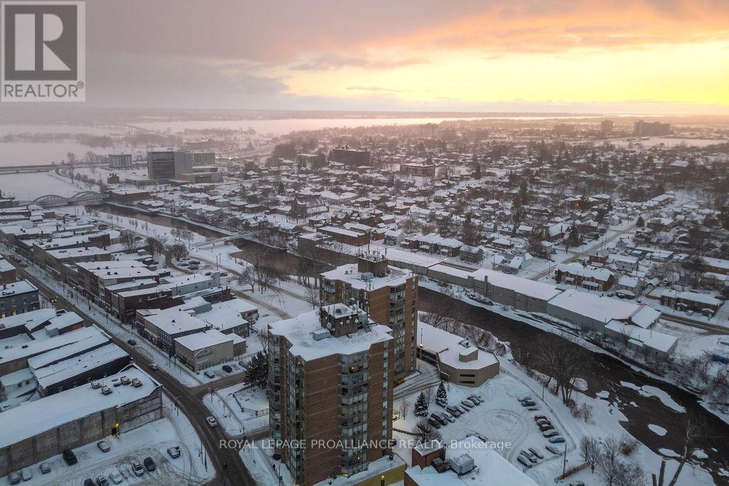 












806 - 344 FRONT ST STREET

,
Belleville (Belleville Ward),




Ontario
K8N5M4

