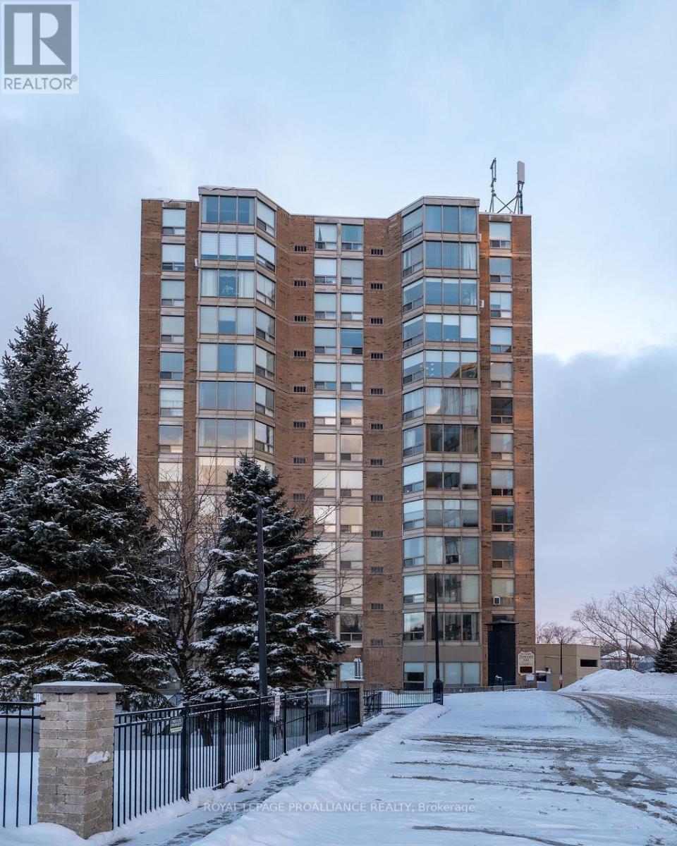 












806 - 344 FRONT ST STREET

,
Belleville (Belleville Ward),




Ontario
K8N5M4

