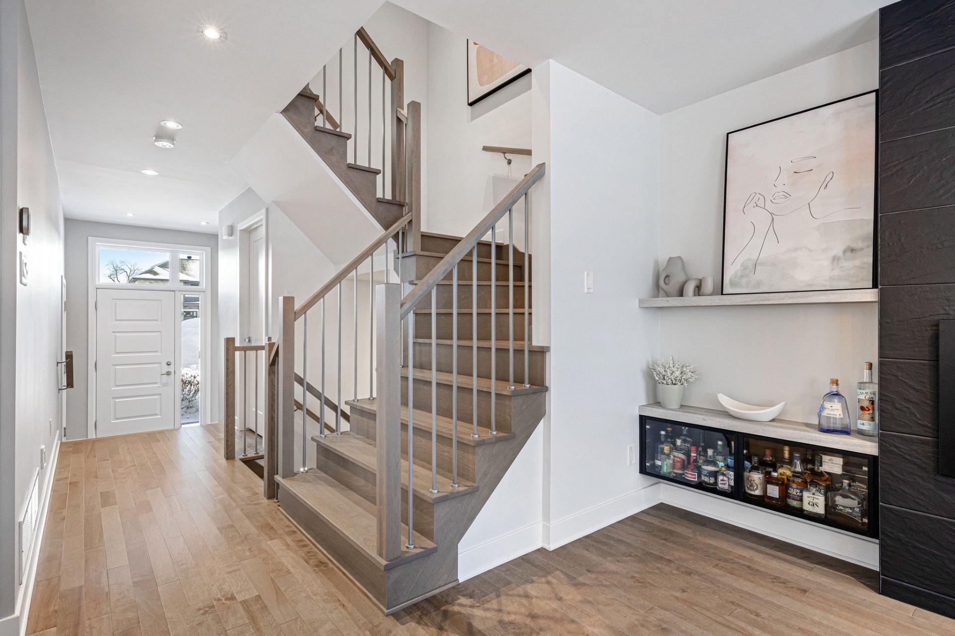 









815


Rue Jean-Deslauriers

, 36,
Boucherville,




QC
J4B0L6

