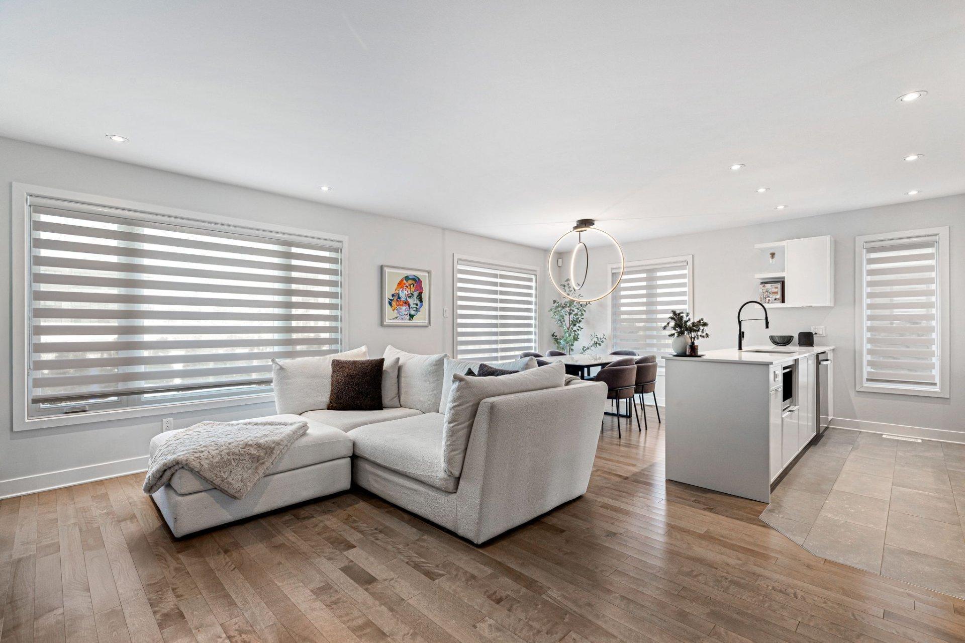 









815


Rue Jean-Deslauriers

, 36,
Boucherville,




QC
J4B0L6

