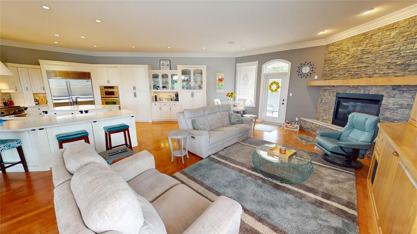 









3355


9th

Street,
Cranbrook,




BC
V1C 7A8

