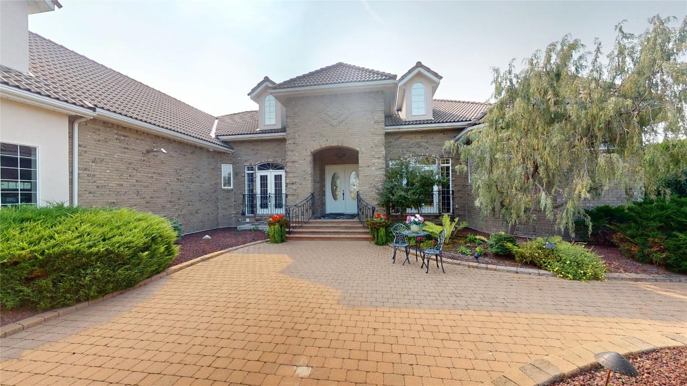 









3355


9th

Street,
Cranbrook,




BC
V1C 7A8

