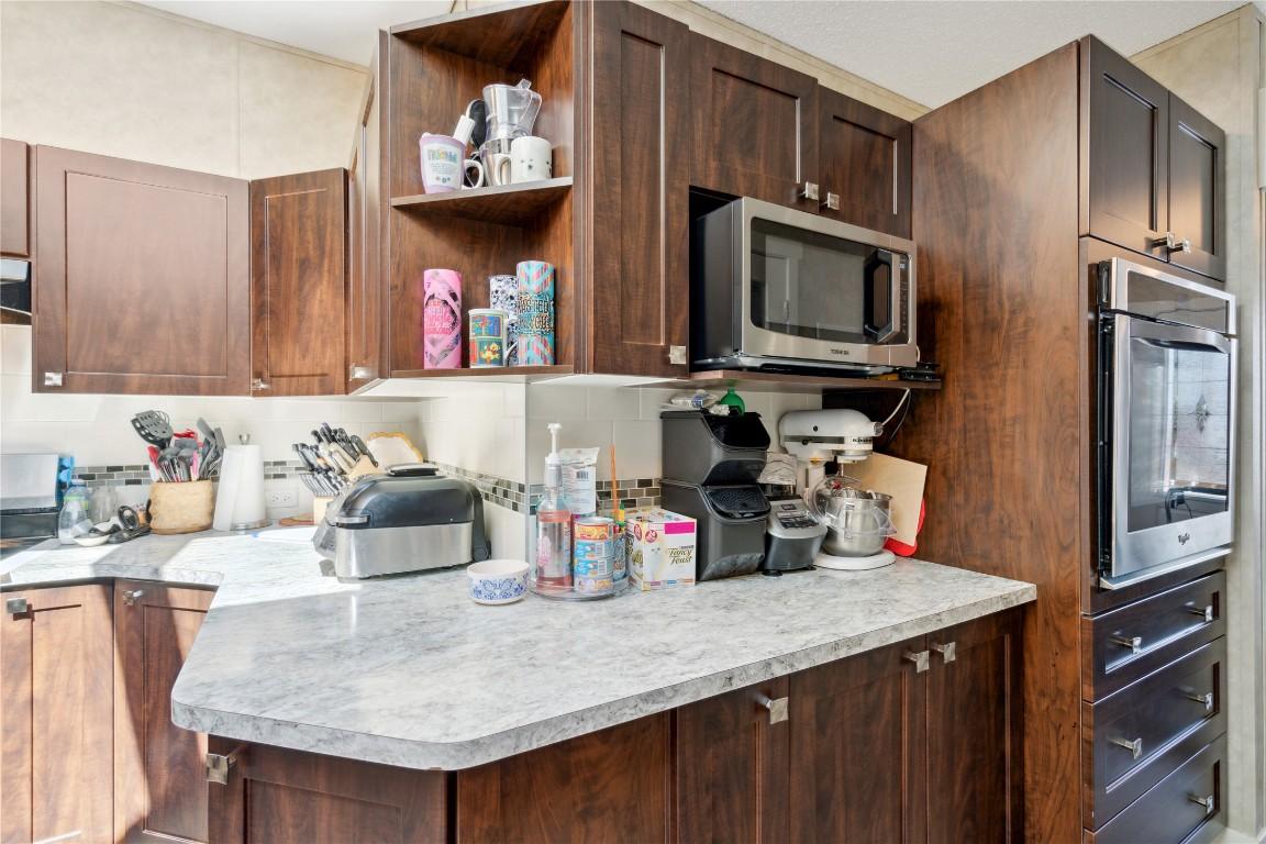 









9020


Jim Bailey

Road, 175,
Kelowna,




BC
V4V 1E5

