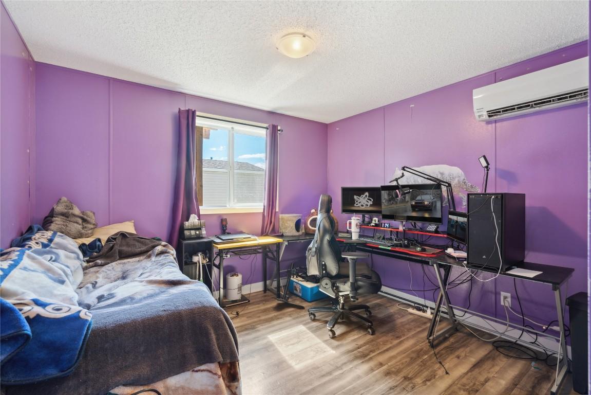 









9020


Jim Bailey

Road, 175,
Kelowna,




BC
V4V 1E5

