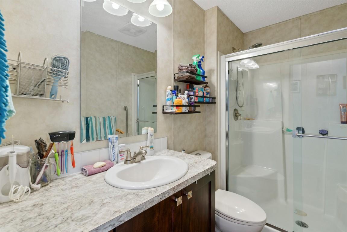 









9020


Jim Bailey

Road, 175,
Kelowna,




BC
V4V 1E5

