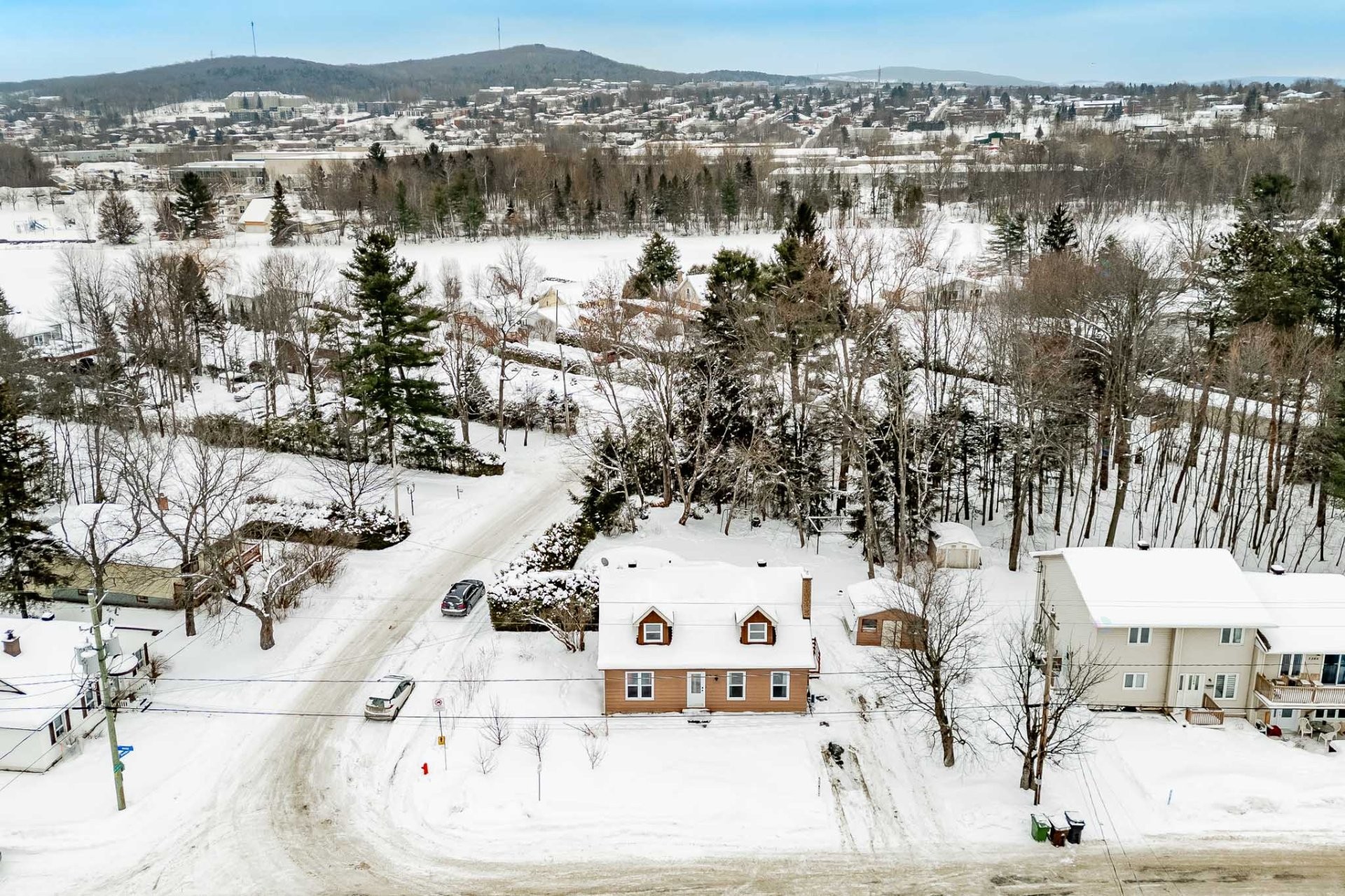 









2374


Rue Hertel

,
Sherbrooke (Les Nations),




QC
J1J2J2

