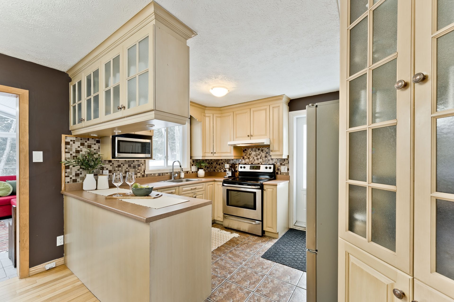 









2374


Rue Hertel

,
Sherbrooke (Les Nations),




QC
J1J2J2

