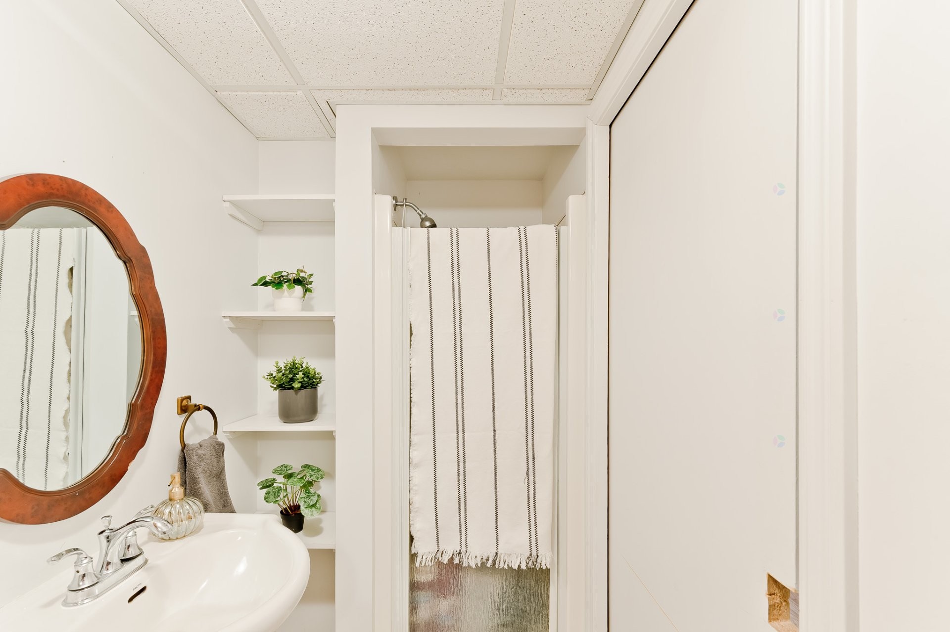 









2374


Rue Hertel

,
Sherbrooke (Les Nations),




QC
J1J2J2

