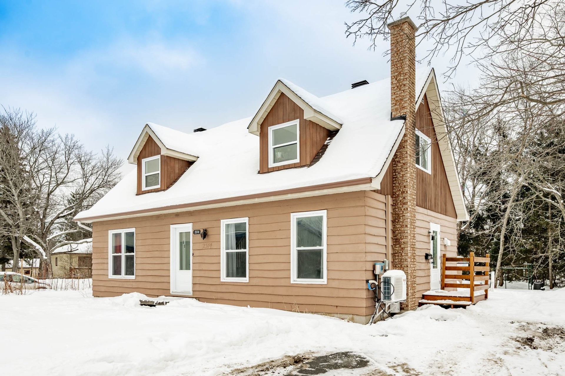 









2374


Rue Hertel

,
Sherbrooke (Les Nations),




QC
J1J2J2

