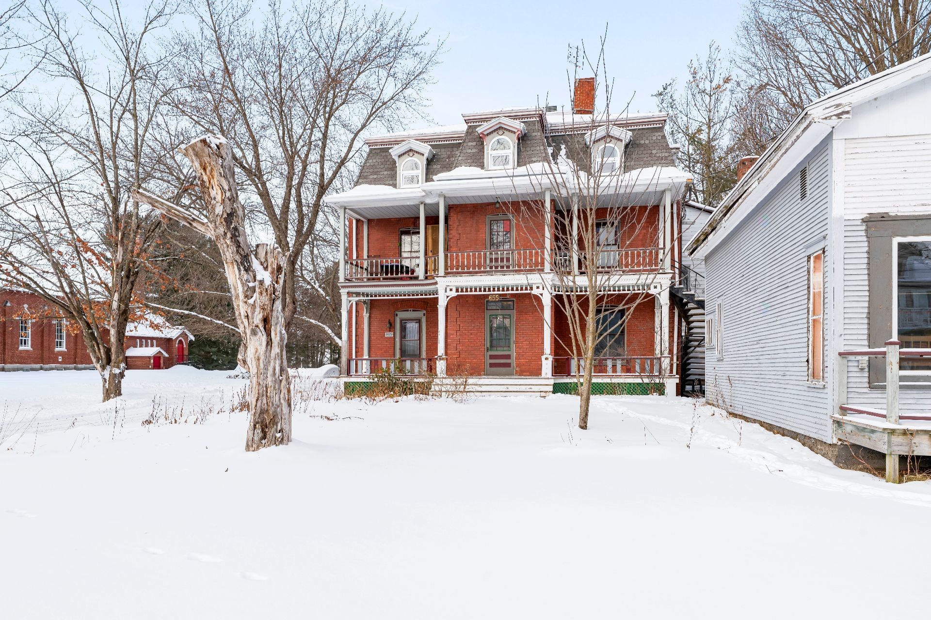 









655Z

 - 661Z


Rue Dufferin

,
Stanstead - Ville,




QC
J0B3E0

